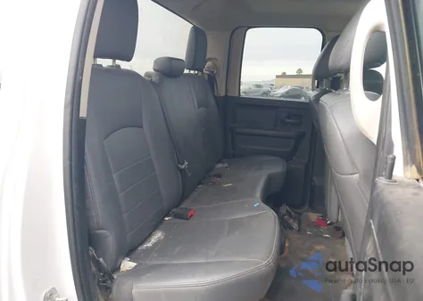 2017 Ram 1500 Tradesman 4X2 6'4 Box из США, поврежденный, VIN 1C6RR6FG2HS542566